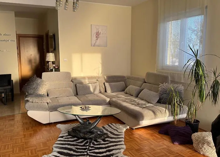 Nano Apartament Szybenik